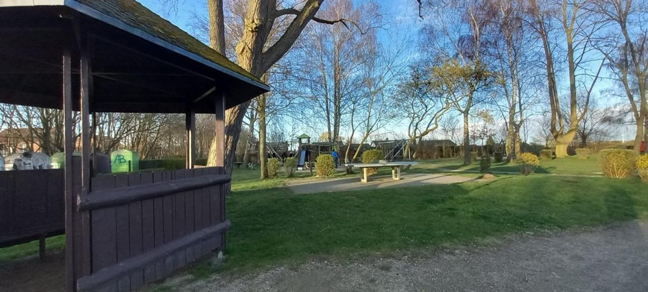 Pension Ostsee-Strand Börgerende-Rethwisch エクステリア 写真