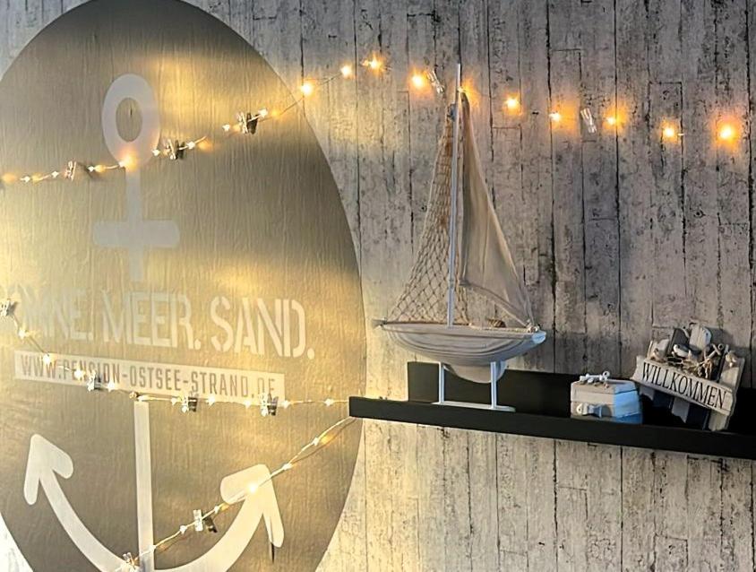 Pension Ostsee-Strand Börgerende-Rethwisch エクステリア 写真