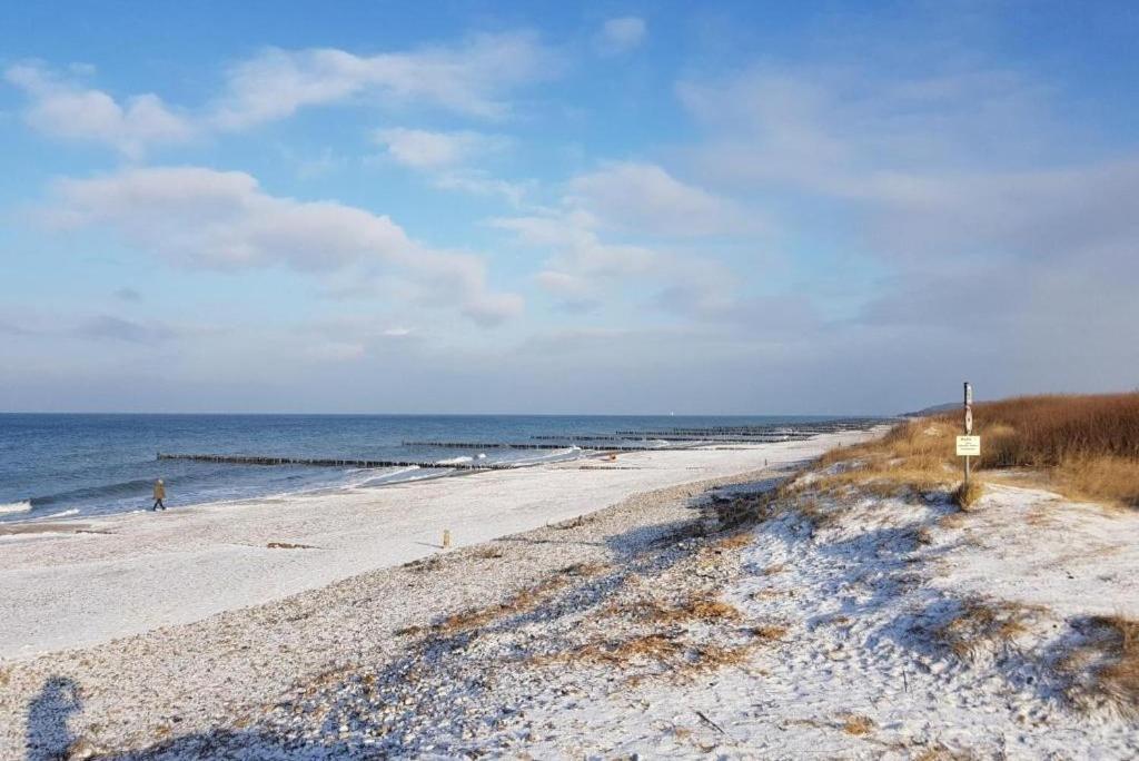 Pension Ostsee-Strand Börgerende-Rethwisch エクステリア 写真