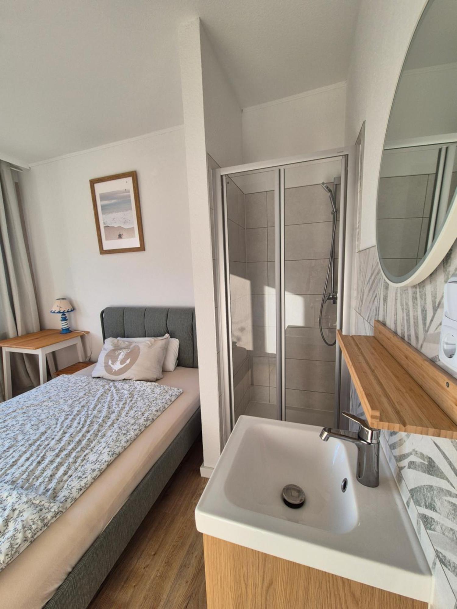Pension Ostsee-Strand Börgerende-Rethwisch エクステリア 写真